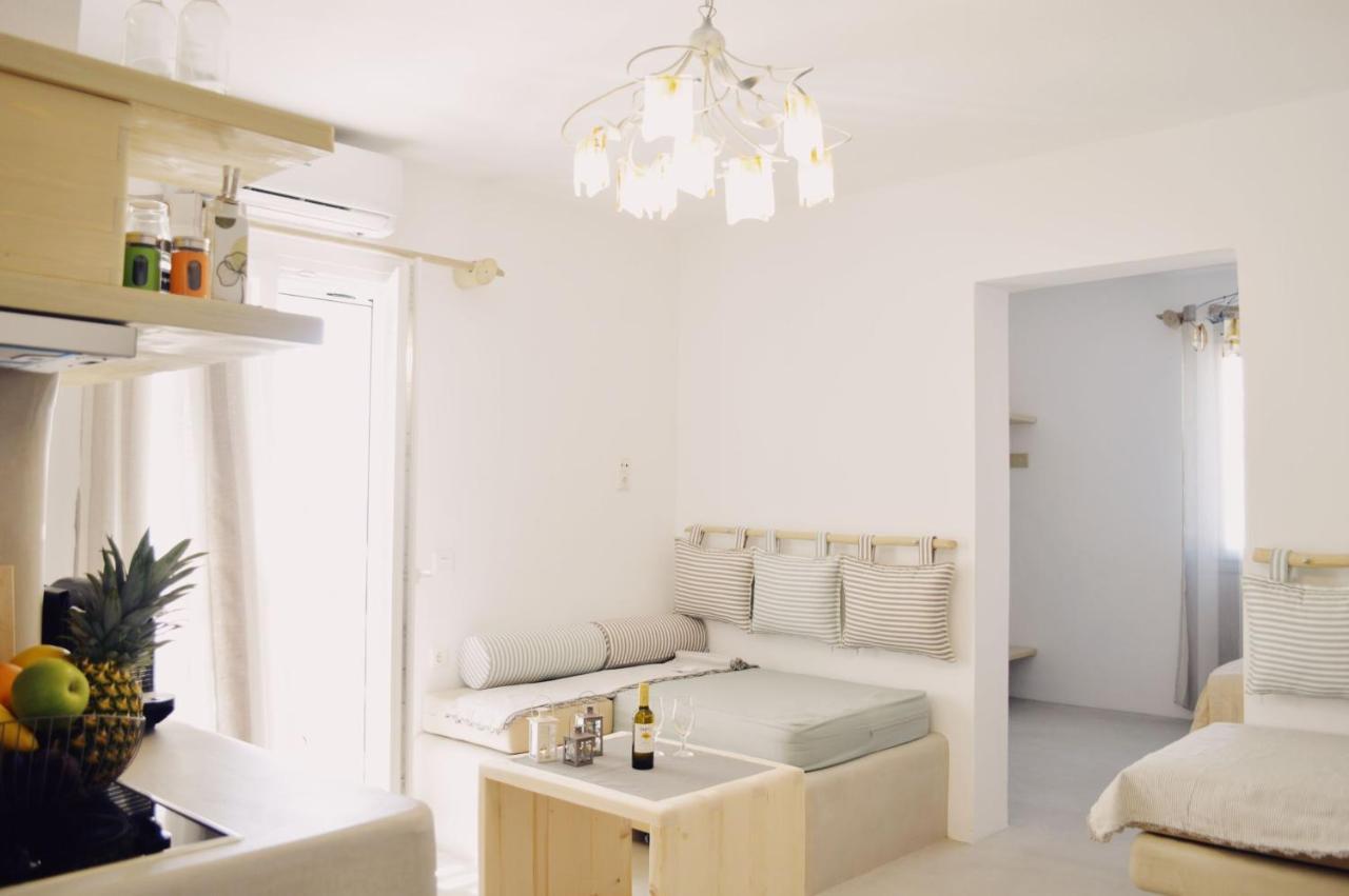 Blue Heart Luxury Suites Naxos City エクステリア 写真