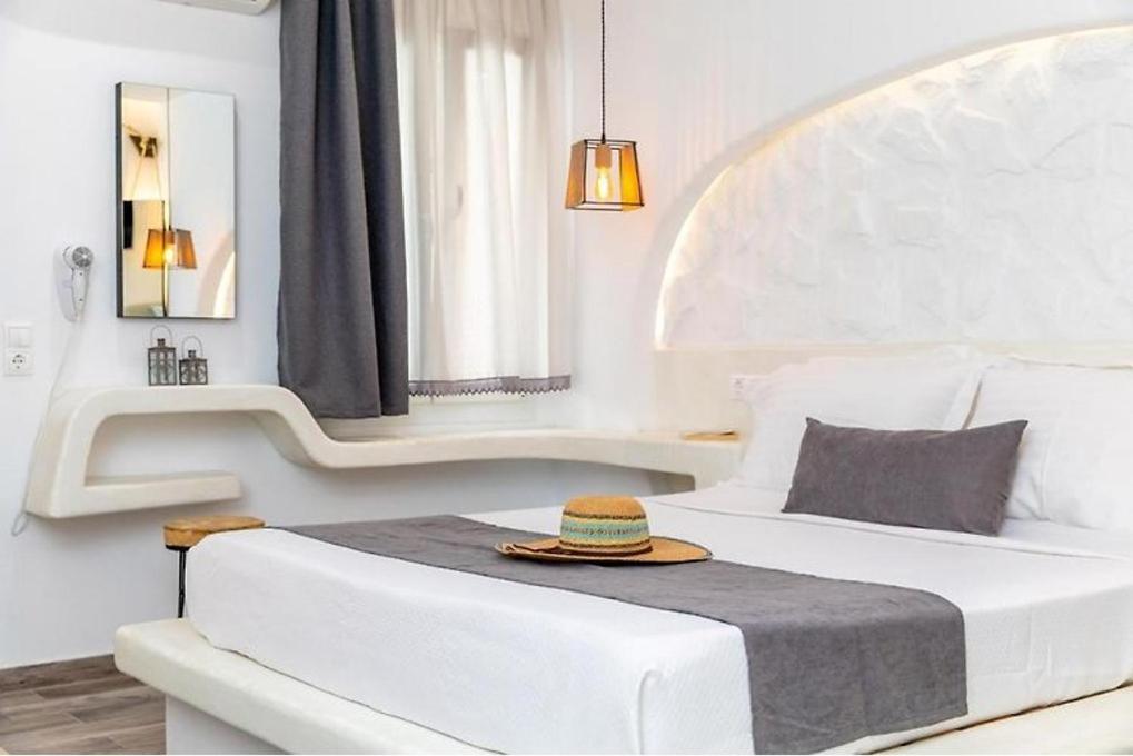 Blue Heart Luxury Suites Naxos City エクステリア 写真